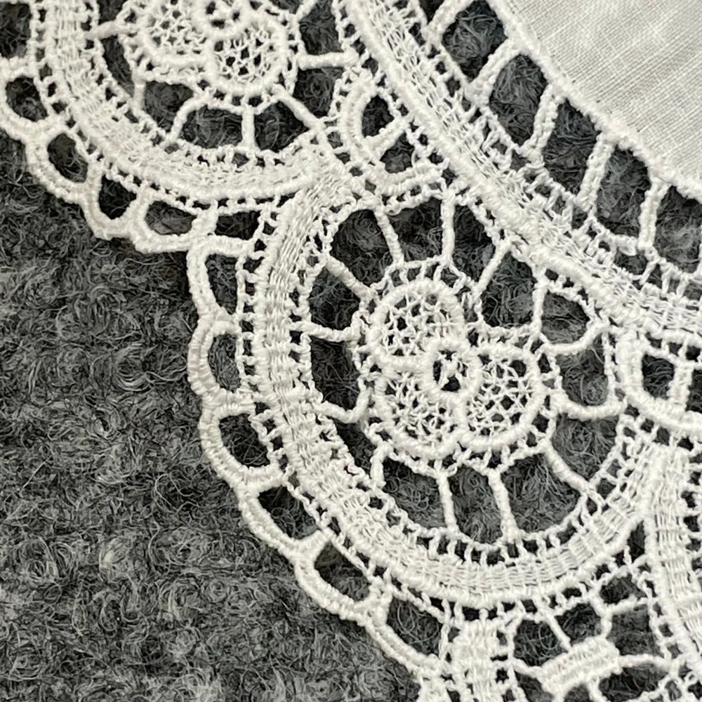Antique Lace Doily Table Runner 26x16 White Lace Floral Rose Oval Vintage